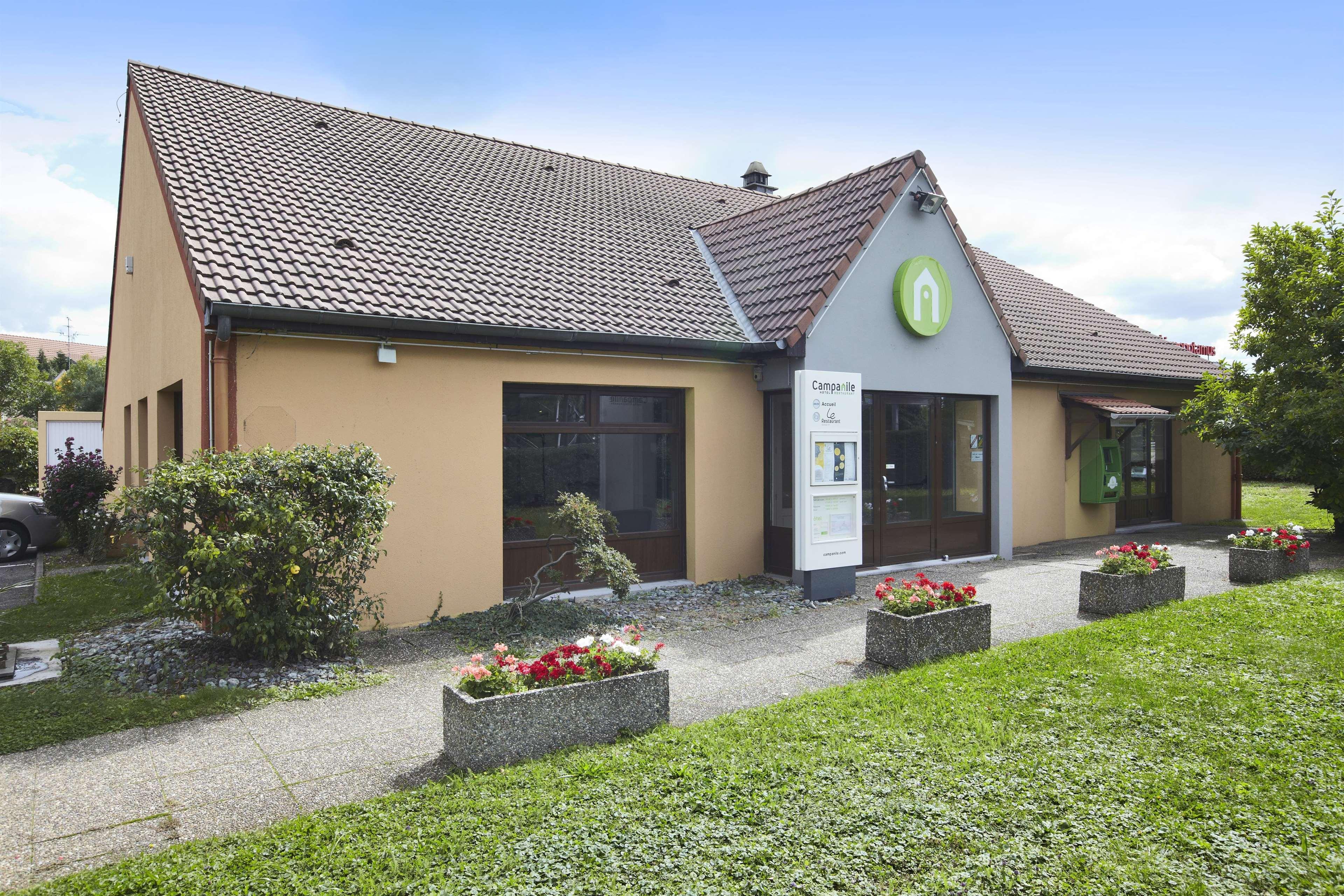 Campanile Mulhouse - Illzach Ile Napoleon Hotel Exterior photo