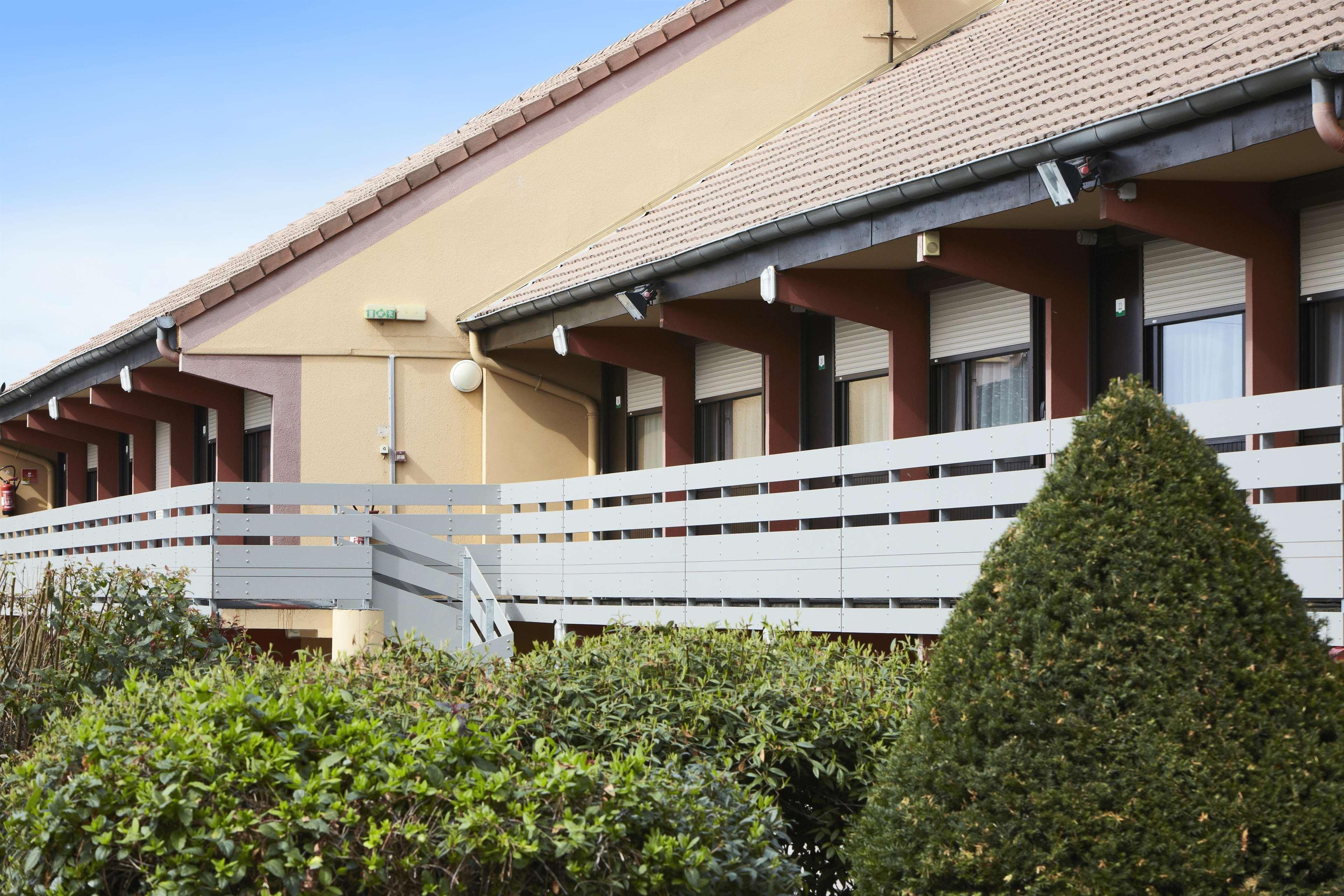 Campanile Mulhouse - Illzach Ile Napoleon Hotel Exterior photo